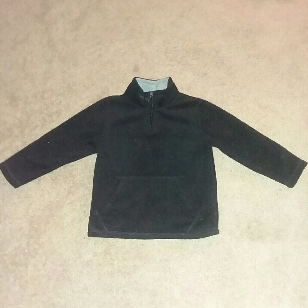 Black Pullover